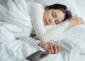 Exploring the Night: How Dream Journaling Can Enhance Your Sleep Quality