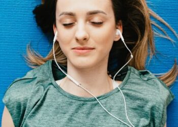 5 Easy Mindfulness Practices to Transform Your Daily Routine