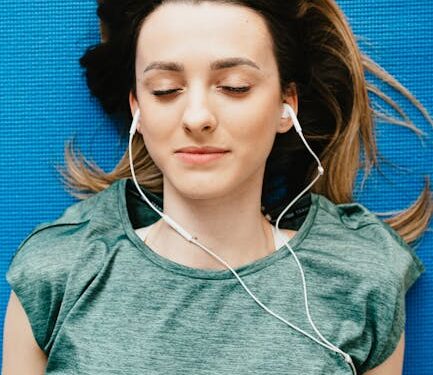 5 Easy Mindfulness Practices to Transform Your Daily Routine