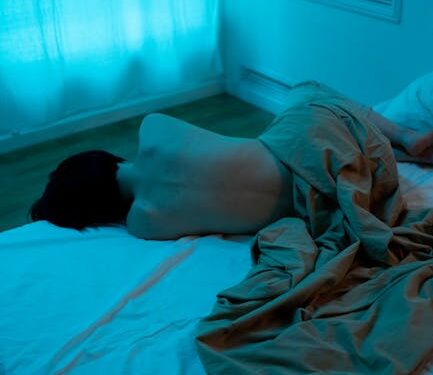 7 Essential Restful Sleep Habits That Will Transform Your Nightly Routine