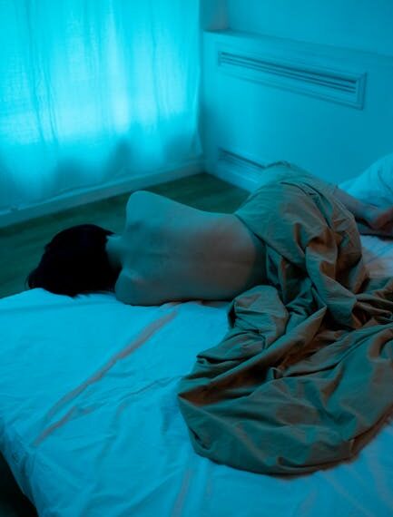 7 Essential Restful Sleep Habits That Will Transform Your Nightly Routine