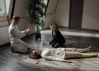 Unlocking Tranquility: 5 Benefits of Sound Meditation for Stress Relief